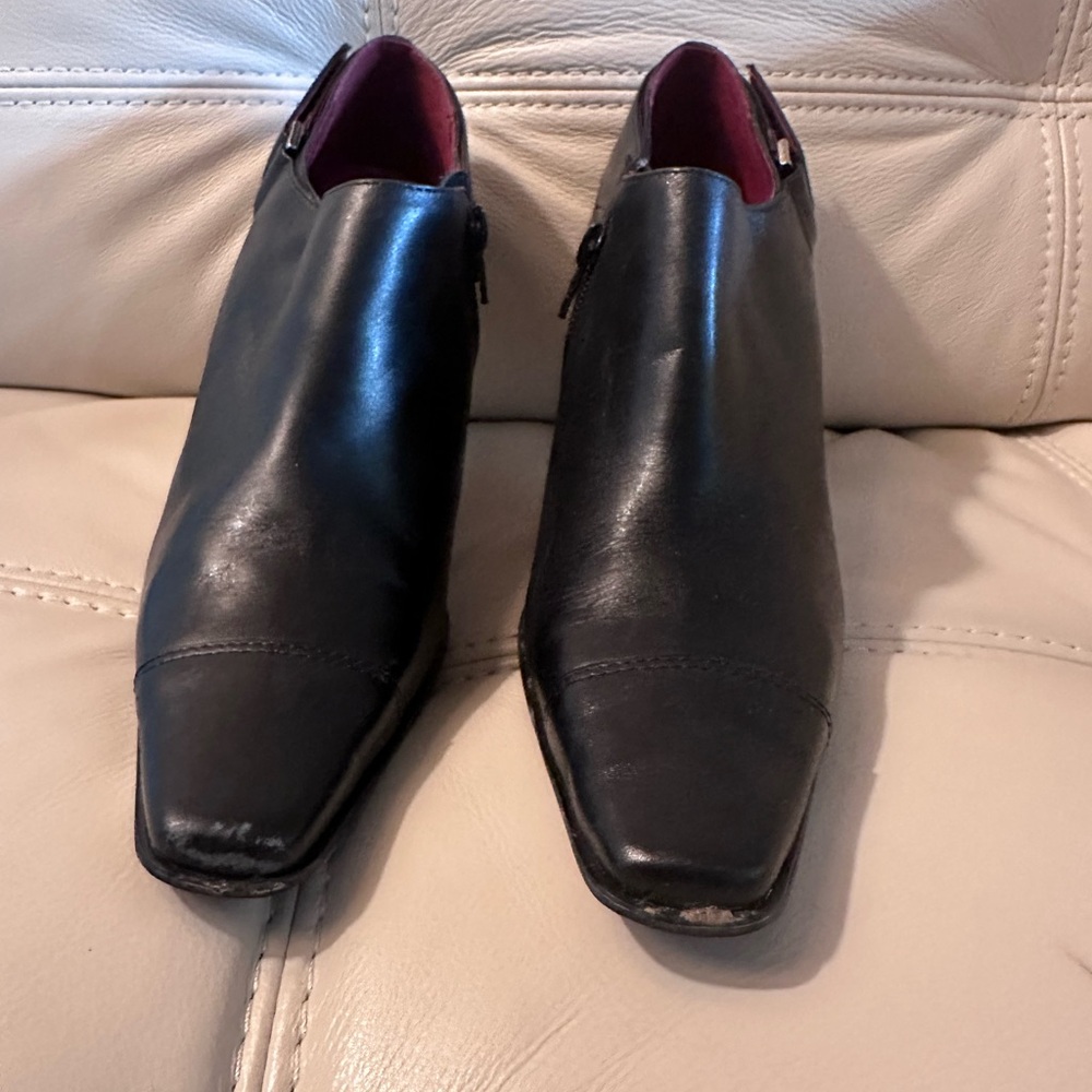 Jonathan Martin Black leather shoe boot 7 1/2